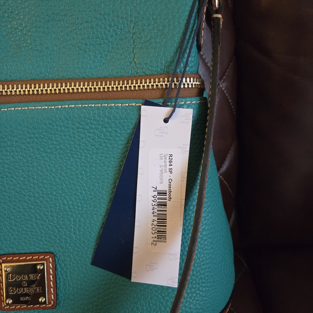 NWT Dooney & Bourke Green and Brown Crossbody Bag - Picture 2 of 10